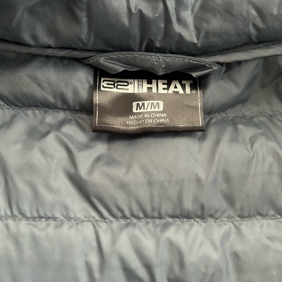 Women’s Dark Gray Puffy Jacket - Picture 4 of 6